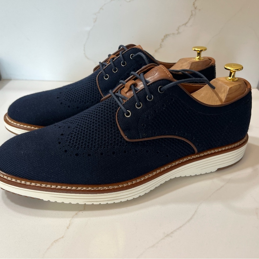 Johnston & Murphy navy blue knit wingtip shoes